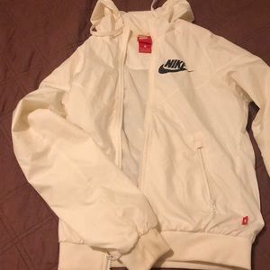 Nike Wind Breaker